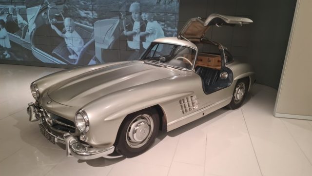 Mercedes SL300 Gullwing